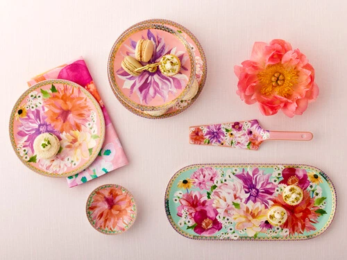 Teas & C's Dahlia Daze Coupe Plate 19.5cm Pink Gift Boxed 2 Teas & C's Dahlia Daze Coupe Plate 19.5cm Pink Gift Boxed - Image 2